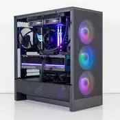 PCX R7 9800X3D 5080 950318 računalo