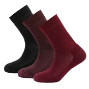 Ženske nogavice Devold Daily Merino Medium, 3 pari, mešanica rdeče pese (EU 36-40)
