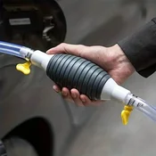 Rucna pumpa za pretakanje tecnost