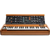 MOOG Minimoog Model D Bob Moog Tribute Edition Sintesajzer Mahogany