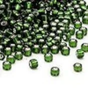 Kašaste perle (seed beads) 4 mm providna sa srebrnom linijom svetlo zelena