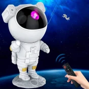 Netscroll LED nocna lampa astronaut, projektor galaksije, svjetlosni efekt svemira, senzor pokreta, daljinski upravljac, USB punjenje, rotirajuca glava, AstronautLamp