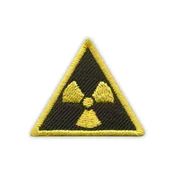 shumee Našitek z radioaktivnim materialom - trikotnik, majhen 3,8 cm - likalnik/termo zapečatilec - vezen našitek/značka/emblem