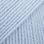 Drops Daisy Uni Colour 10 Light Blue Pletilna preja