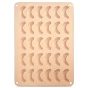 Northix Silikonski model za piškote v obliki polmeseca, bež, 34,5 x 24,5 cm