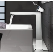 GROHE kopalniška armatura enoročna za umivalnik Eurocube (23406000)