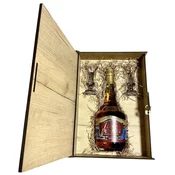 Stara Pesma Šljiva 5 godina Gift Box 2 caše Boston Shot