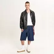 Cropp - Kratke hlače iz džinsa baggy - vijolična