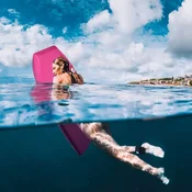 Northix Lahka bodyboard deska z EPS jedrom in XPE površino 94 cm 106 cm