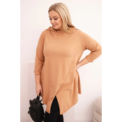 Plus size asimetrična bluza z zavihanimi rokavi