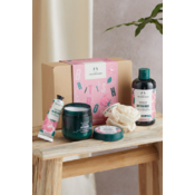 Nourish & Flourish British Rose Gift Box