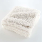 Kremno bela odeja iz umetnega krzna 220x240 cm Mouton – douceur dintérieur