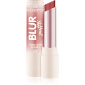 essence Blur Soufflé tonirani balzam za ustnice z mat učinkom odtenek 02 Nude Peach 3 g