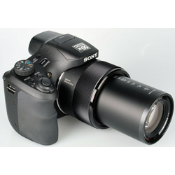 SONY kompaktni fotoaparat DSC HX-300 (bonus torbica + dodatna baterija)