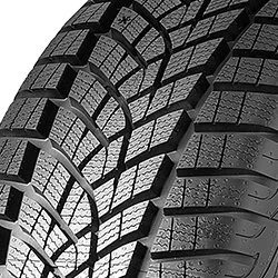 Goodyear UltraGrip Performance + ( 235/35 R20 92W XL)