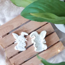 KREATIVNI SLATKIŠI Modla za kolače i ukrase Zec, 5 cm, Bela