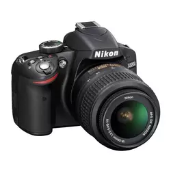 NIKON D-SLR fotoaparat D3200 + AF-S DX 18-55mm VR, črn