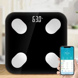 Multifunkcionalna smart digitalna vaga/ Crna