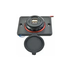 CCM Punjac Za Vozilo 12/24V, 3,1A Sa 2 Usb Ulaza Kastor