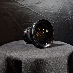 Hasselblad Distagon 4/40 mm, rabljen