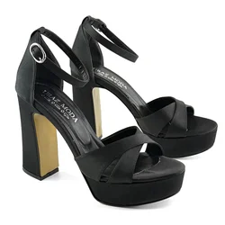 Mona shoes Ženske sandale na štiklu, Crne