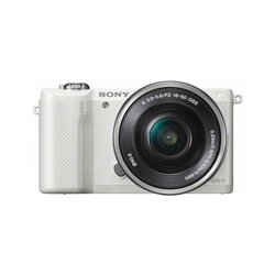 SONY brezzrcalni digitalni fotoaparat ILCE-5000LS + objektiv 16-50mm srebrn