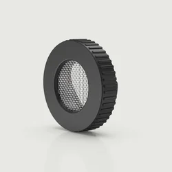 Subminimal Magnetic Nanoscreen