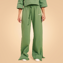 BeastPink Women‘s Serenity Joggers Olivine