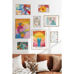 WallXpert set od 8 manjih uramljenih slika Çgs-079, šareni pop-art motivi – koktel tekila, zalazak sunca, gramofonska ploča i bazen, ram u boji prirodnog drveta