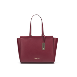 Calvin Klein Enfold Torbica 387460 Rdeča