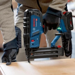 Bosch Akumulatorski pištolj za eksere GNH 18V-50 M solo L 0601482401