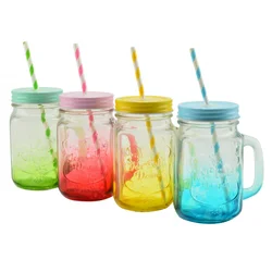 Kozarec s pokrovom in slamico 450ml 53626