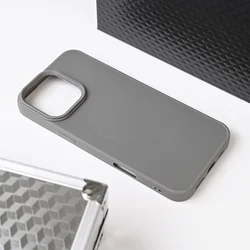 Maska za iPhone 16 Pro Max 6.9 Magsafe Kevlar, Siva