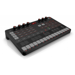 IK Multimedia UNO Synth