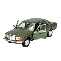 shumee WELLY MERCEDES-BENZ E RAZRED W123 ZELEN 1:34 43686