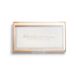 Makeup Revolution Matte Base puder odtenek P0 12 g
