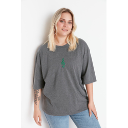 Trendyol Curve Anthracite Wide Fit Knitted T-Shirt with Embroidery