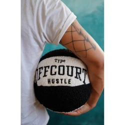 Aberto Design Dekorativna jastučnica Basketball, 25x25x25 cm, Crno-bela