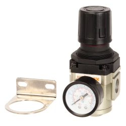 Regulator s 3/8 manometrom