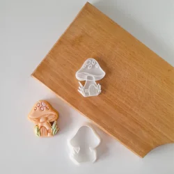 KREATIVNI SLATKIŠI Modla za kolače Pečurka kućica, 10 cm, Bela