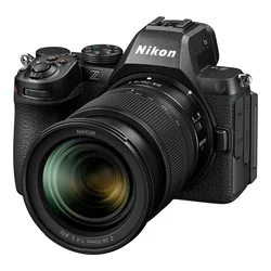 Nikon Z5II + 24-70 f/4S fotoaparat
