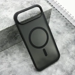 Futrola silky magsafe za iphone air (6.6) crna ( F121164 )