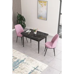 Hanah Home trpezarijski set Nil, sto i 2 stolice, ploča u dekoru crnog mermera, roze tkanina Babyface
