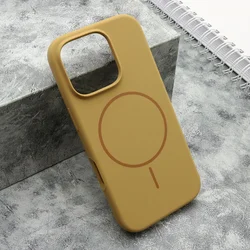 Maska FLEX MagSafe za iPhone 16 Pro/ zlatna