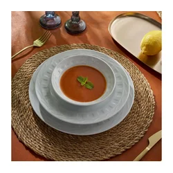 18-delni jedilni servis iz belega porcelana