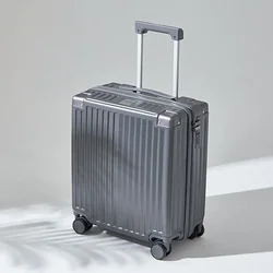 SOO Kofer, 45.72cm, Sivi