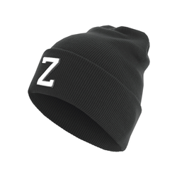 Knitted hat with letter cuff Z