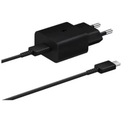 Polnilnik Samsung 1EP-T1510EBE + EP-DA705BBE 5W Travel Charger + USB-C/USB-C Data Cable Black (OOB Bulk) (57983112646)