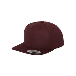 Classic maroon-colored Snapback