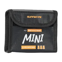 Sunnylife Etui on the Mini 5 Pros battery (on 3 batteries)